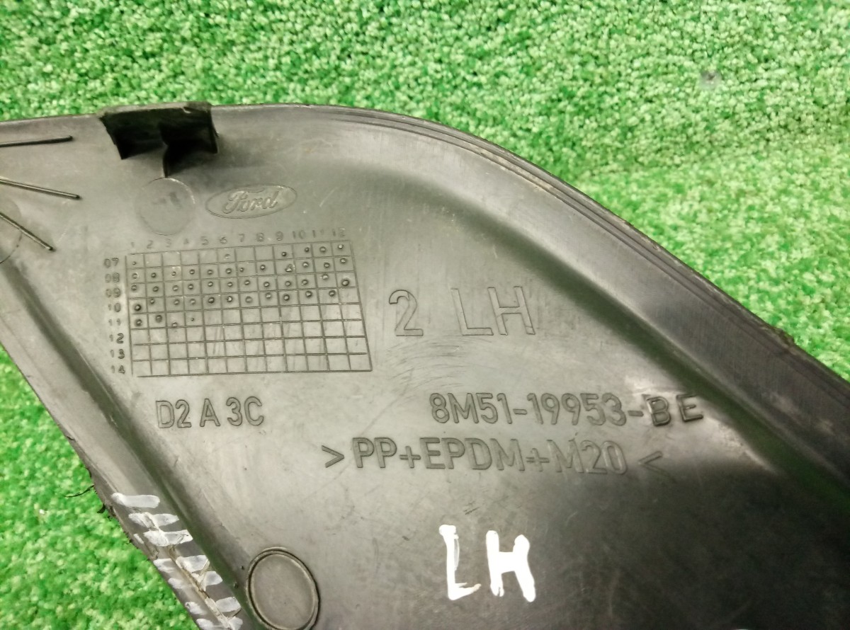 Решетка в бампер левая Ford Focus 2 2005-2008 8M5119953 на Ford Focus 2