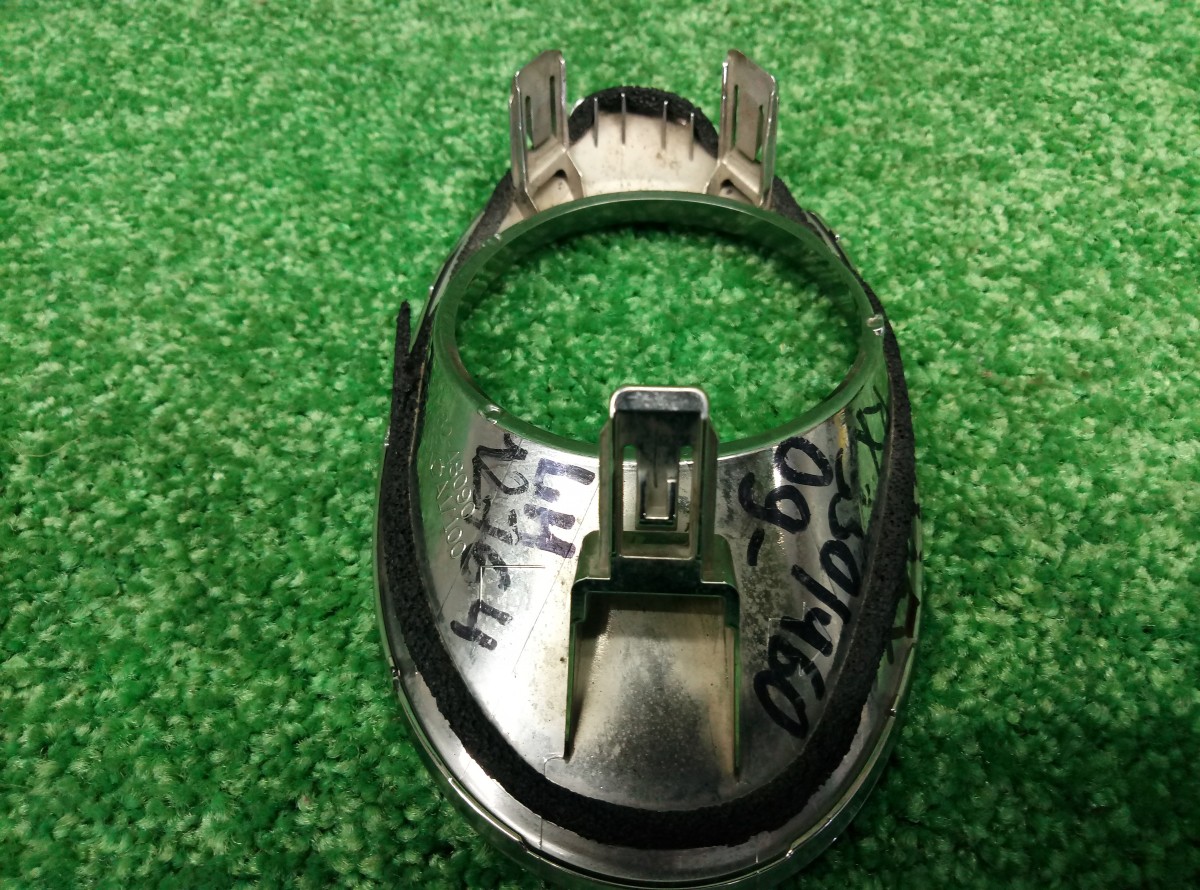 Оправа противотуманной фары передняя левая  Lexus Rx450 2010 8148248090 GYL16 2GR-FXE  на Lexus RX 3