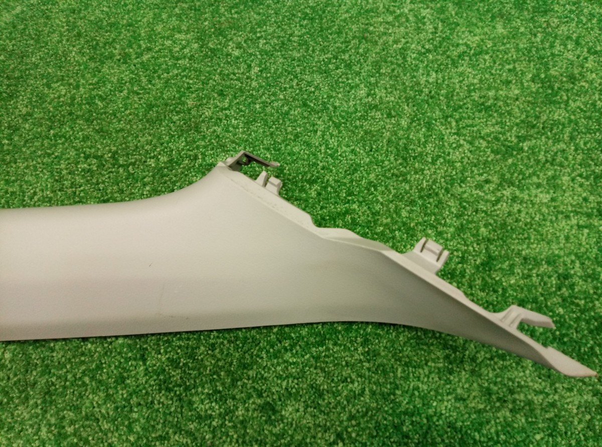 Обшивка стойки передняя правая Mitsubishi Lancer 10 7210A054 на Mitsubishi Lancer X