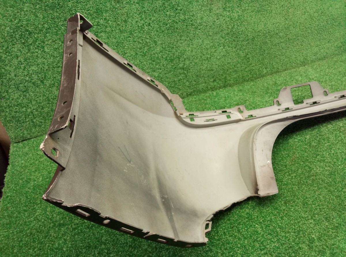 Бампер задний BMW X1 (E84) 2009-2012 51122990174 на BMW X1 (E84)