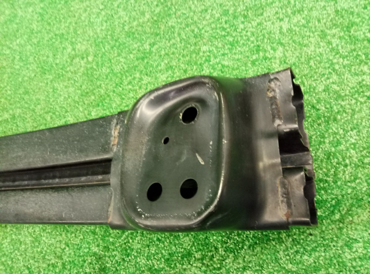 Усилитель заднего бампера Toyota RAV4 5202342070 на Toyota RAV 4  (CA40)