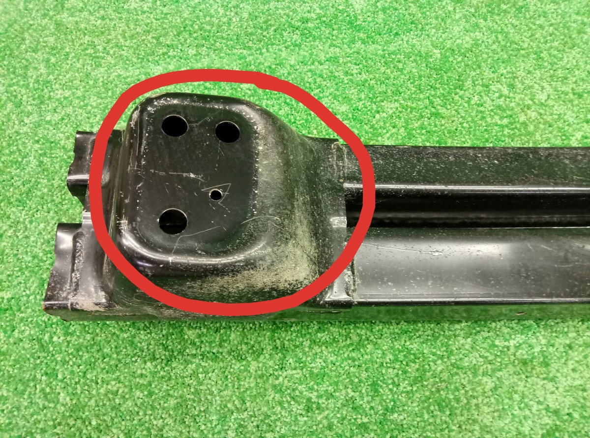 Усилитель заднего бампера Toyota RAV4 5202342070 на Toyota RAV 4  (CA40)