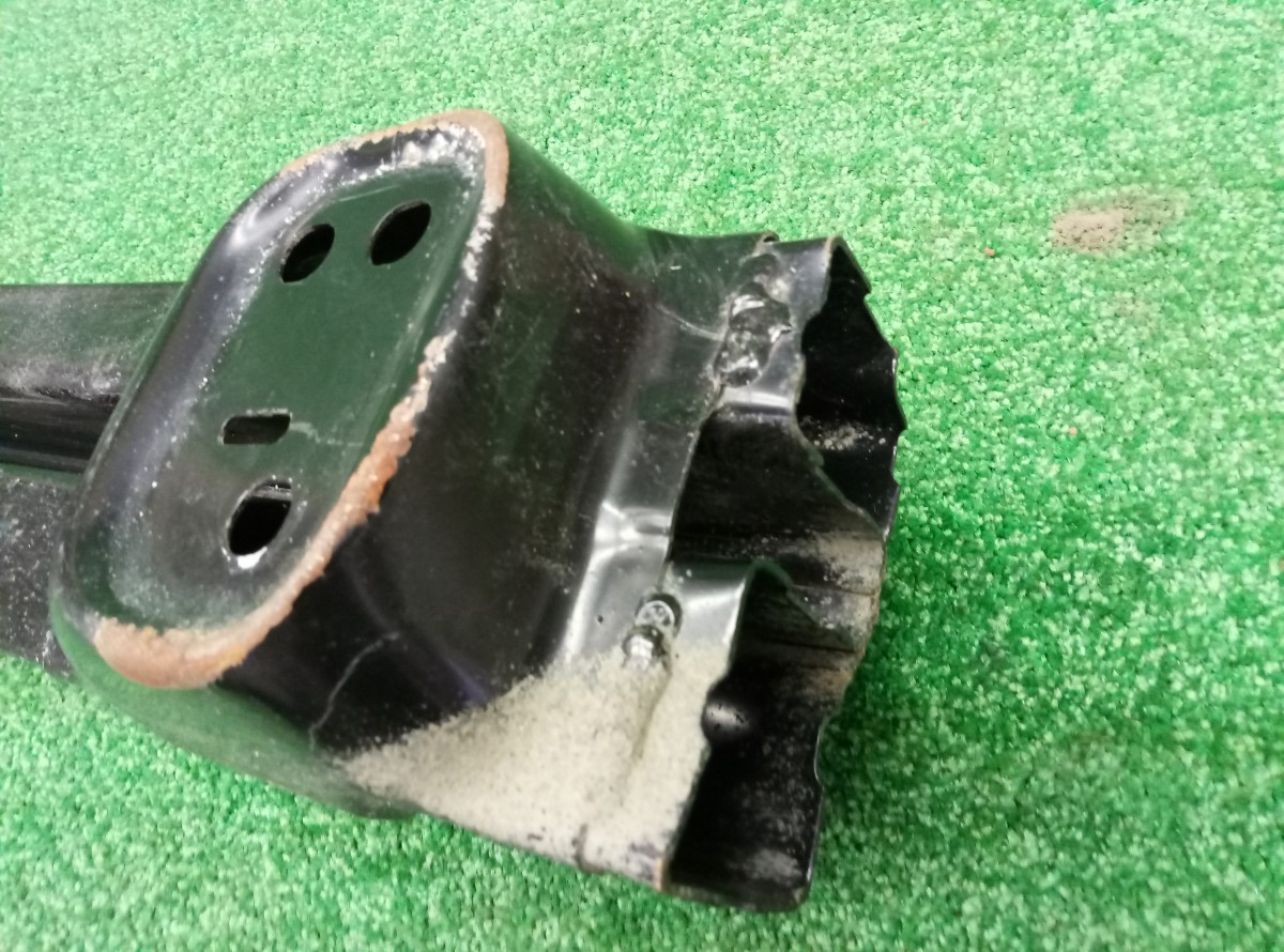 Усилитель заднего бампера Toyota RAV4 5202342070 на Toyota RAV 4  (CA40)