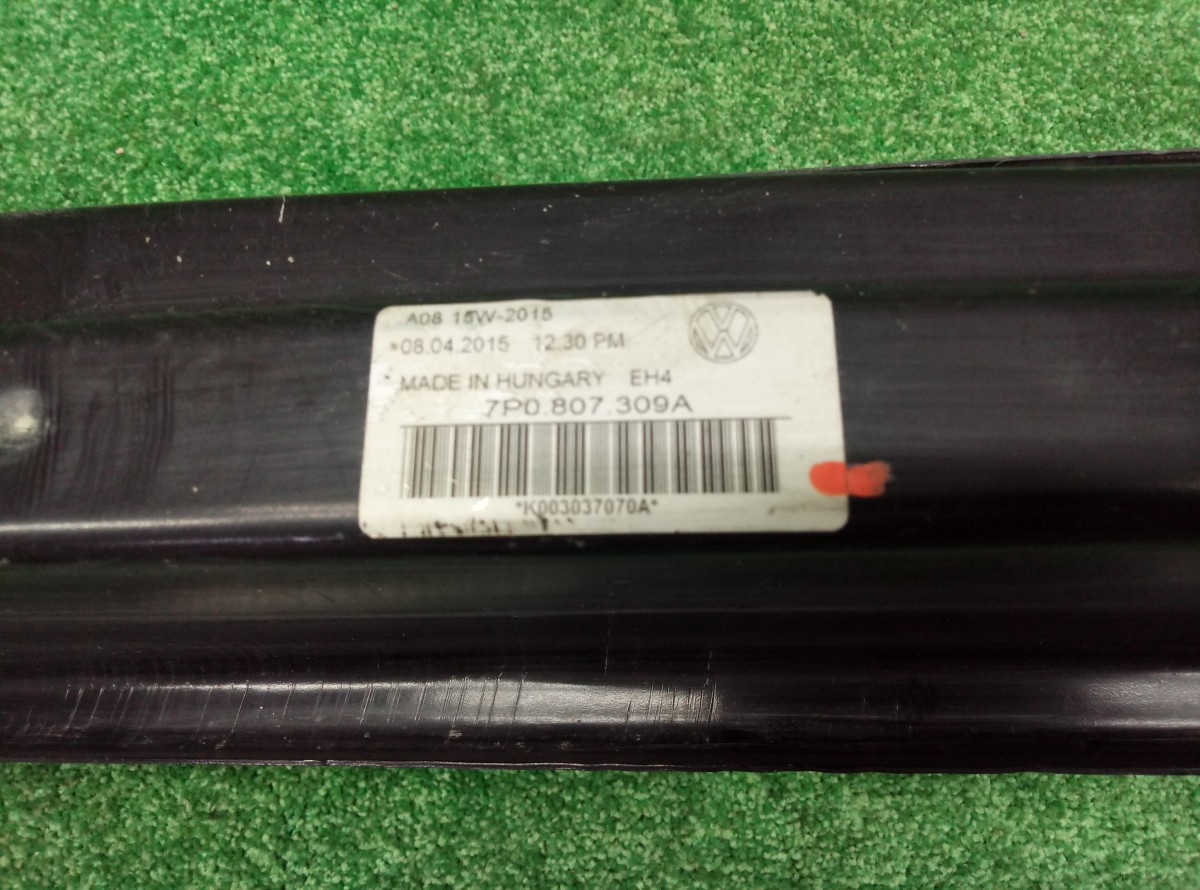 Усилитель бампера заднего Volkswagen Touareg 2013  7P0807309A на Volkswagen Touareg 
