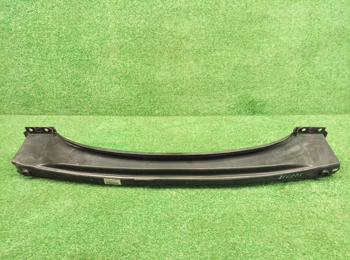 Усилитель бампера заднего Volkswagen Touareg 2013  7P0807309A на Volkswagen Touareg 