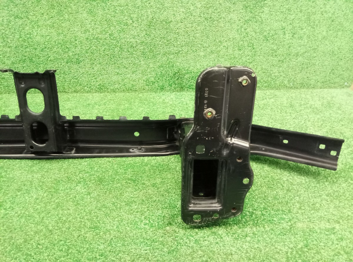 Усилитель переднего бампера Mercedes-Benz GL/GLS-Class (X166) 2012-2019 A1666264331 на Mercedes-Benz GLK-Class X204