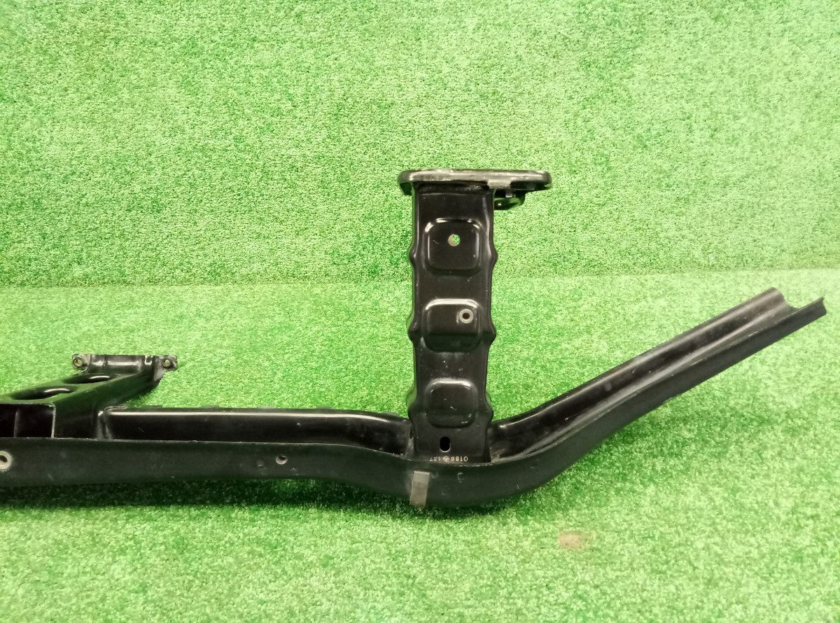 Усилитель переднего бампера Mercedes-Benz GL/GLS-Class (X166) 2012-2019 A1666264331 на Mercedes-Benz GLK-Class X204