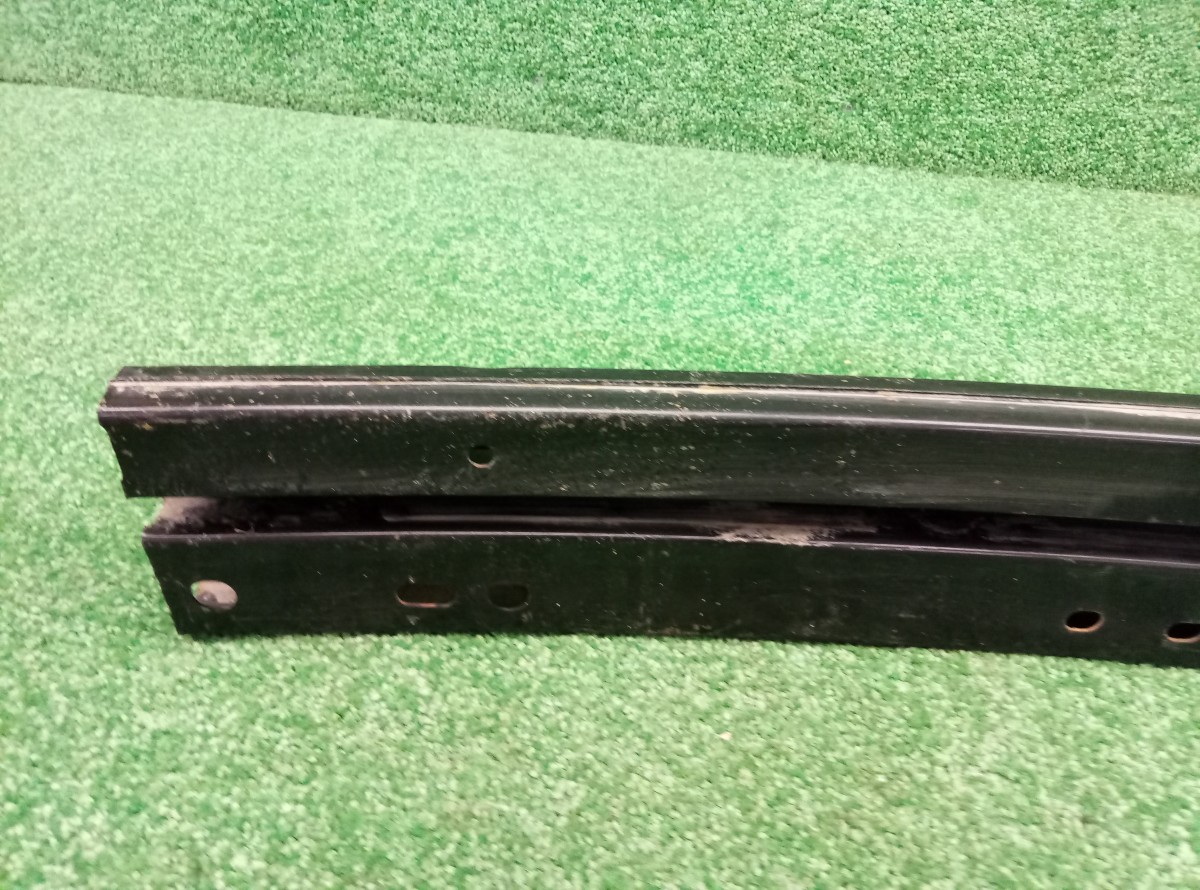 Усилитель заднего бампера Toyota RAV 4 2013 CA40 5217142030 на Toyota RAV 4  (CA40)