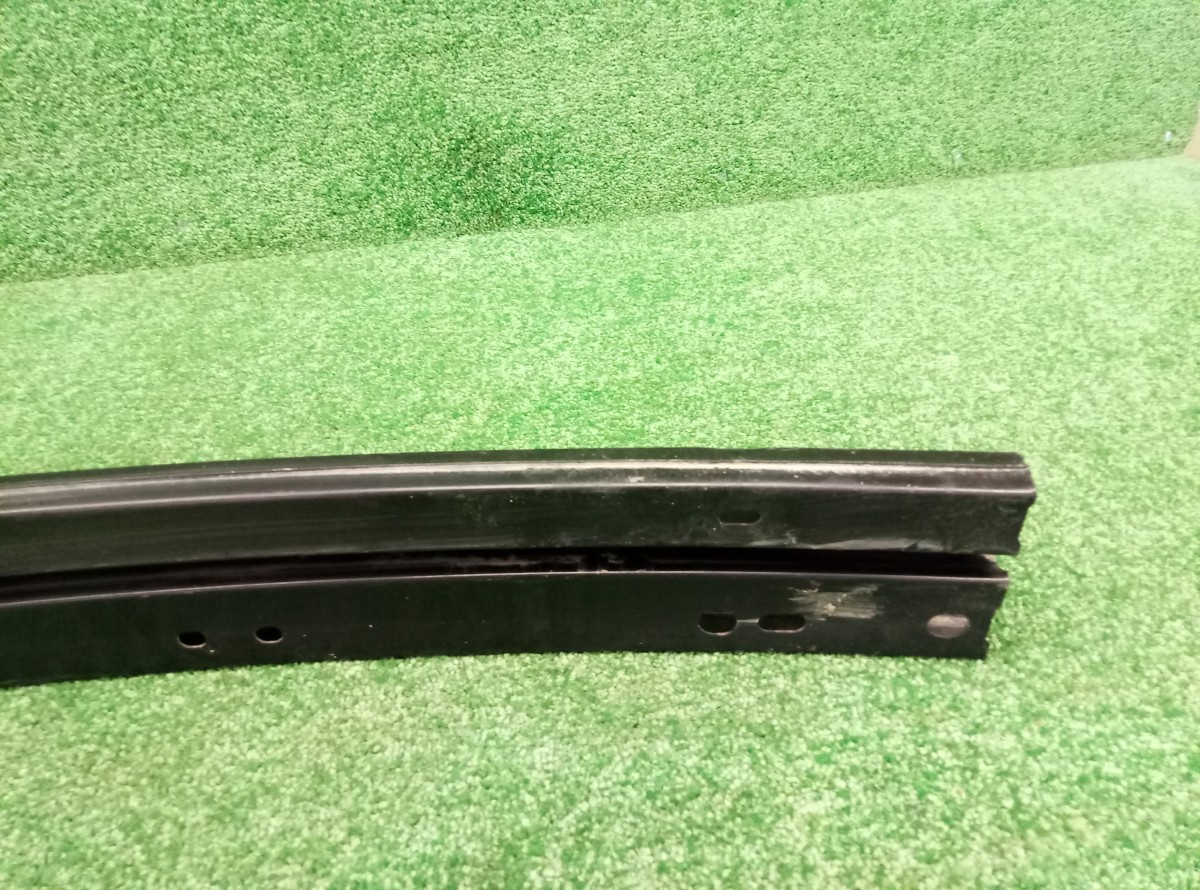 Усилитель заднего бампера Toyota RAV 4 2013 CA40 5217142030 на Toyota RAV 4  (CA40)
