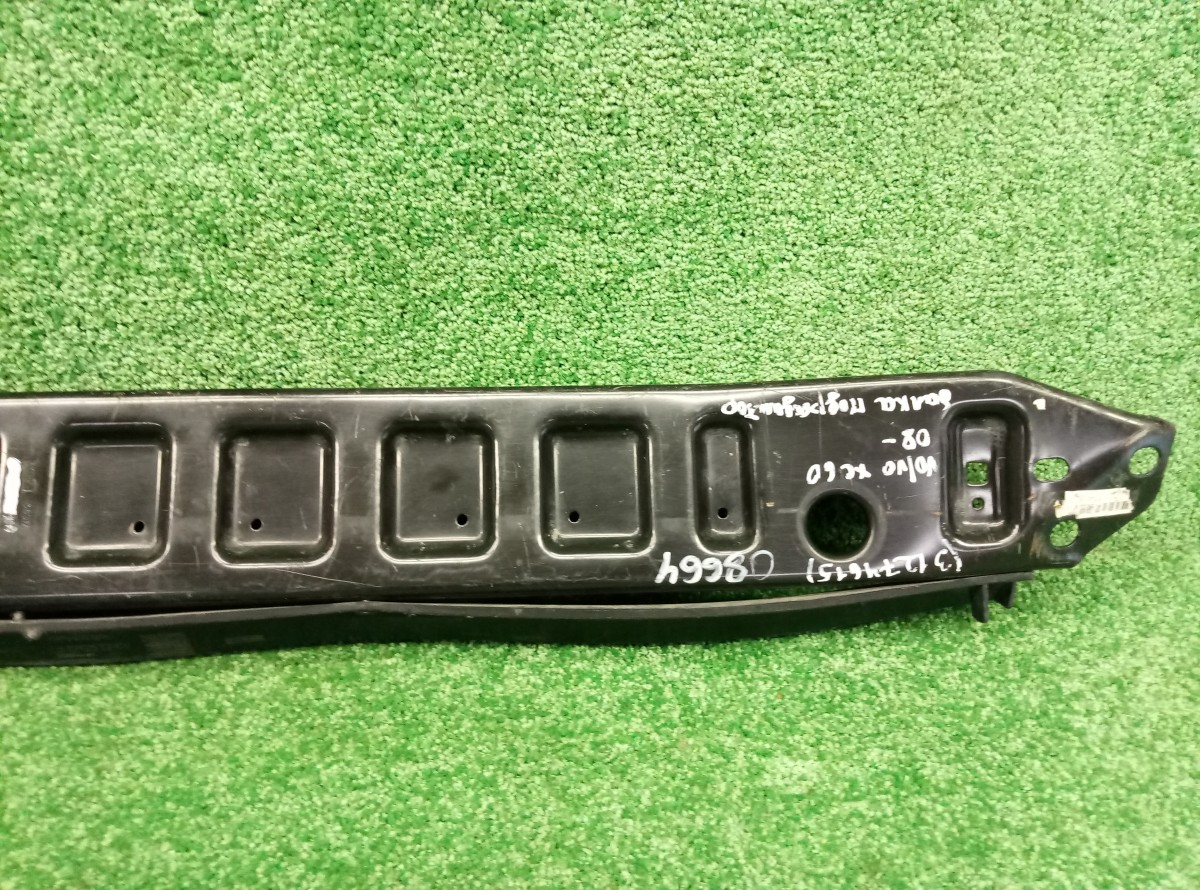 Рамка радиатора Volvo XC60 2011 31265124  на Volvo XC60 