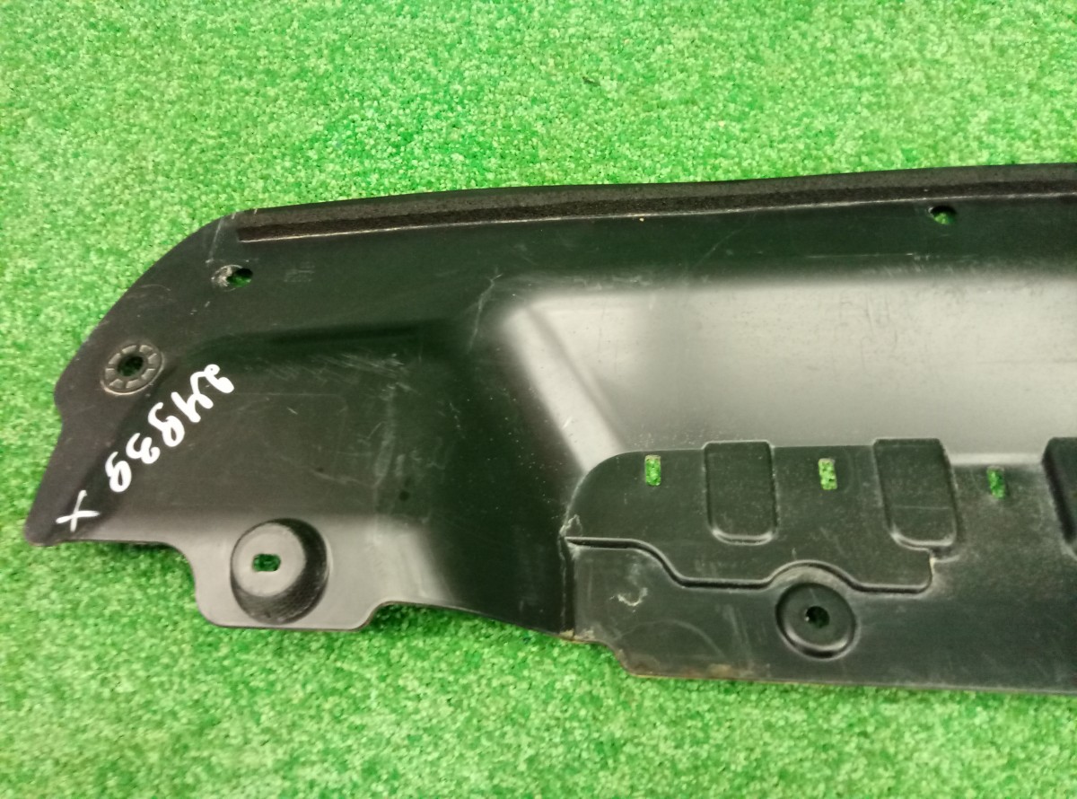 Пыльник переднего бампера Haval Jolion 2021  5174101XST01A на Geely Emgrand EC7 