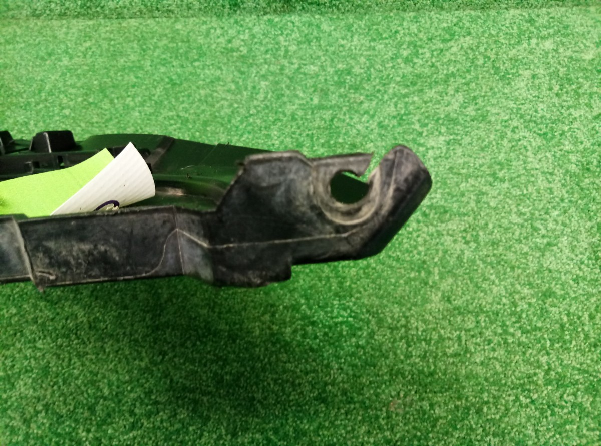 Пыльник (кузов наружные) Volvo S60  2010-2013 307950192 на Volvo S60 