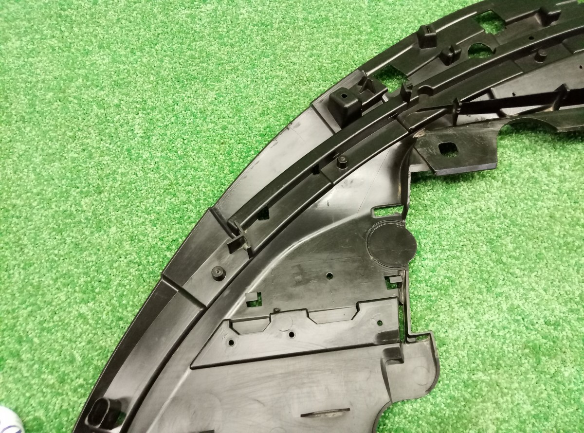 Пыльник (кузов наружные) Volvo S60  2010-2013 307950191 на Volvo S60 