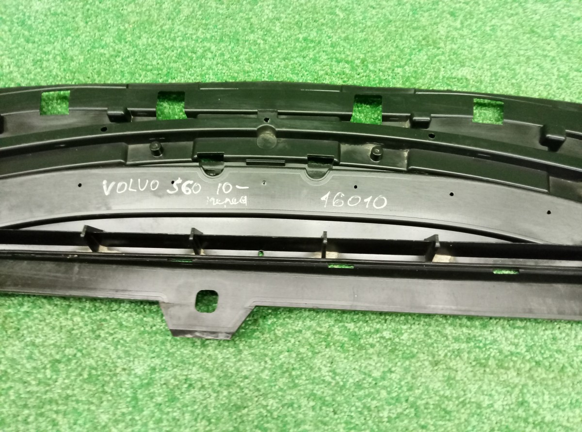Пыльник (кузов наружные) Volvo S60  2010-2013 307950191 на Volvo S60 