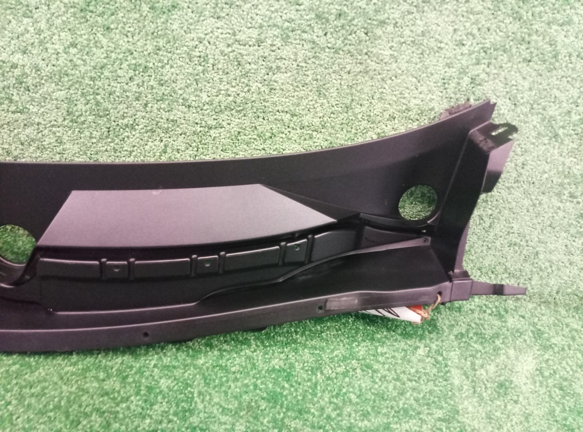 Жабо Nissan Teana J32 2008 66862JN00A на Nissan Teana J32