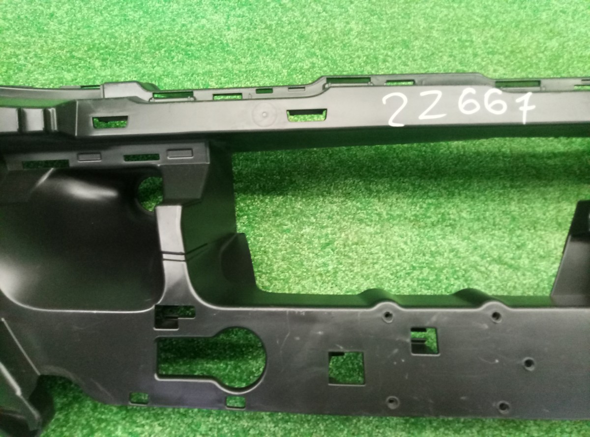 Кронштейн переднего бампера Mercedes GLE  A2928851165 на Mercedes-Benz GL-Class X166