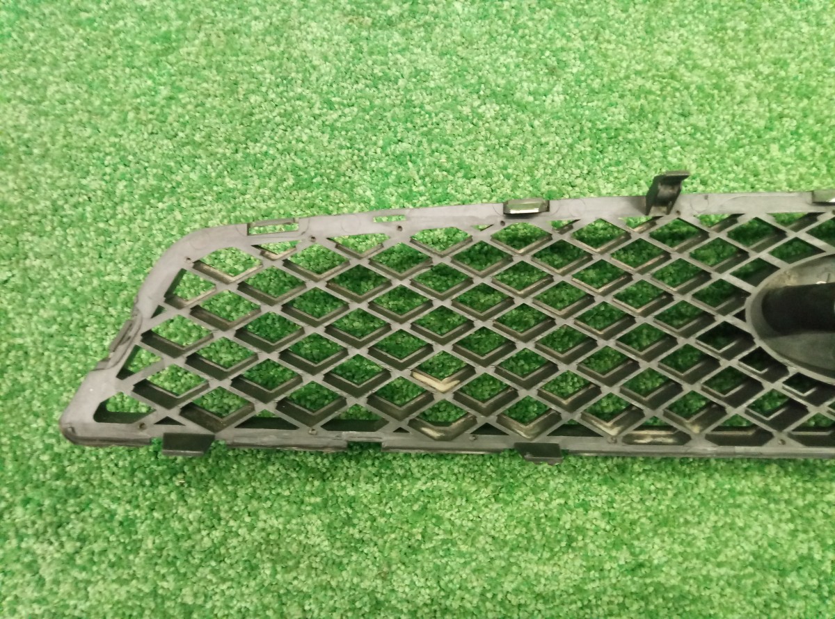 Решетка радиатора Ford Focus 2 2005-2008 4M518138AE на Ford Focus 2