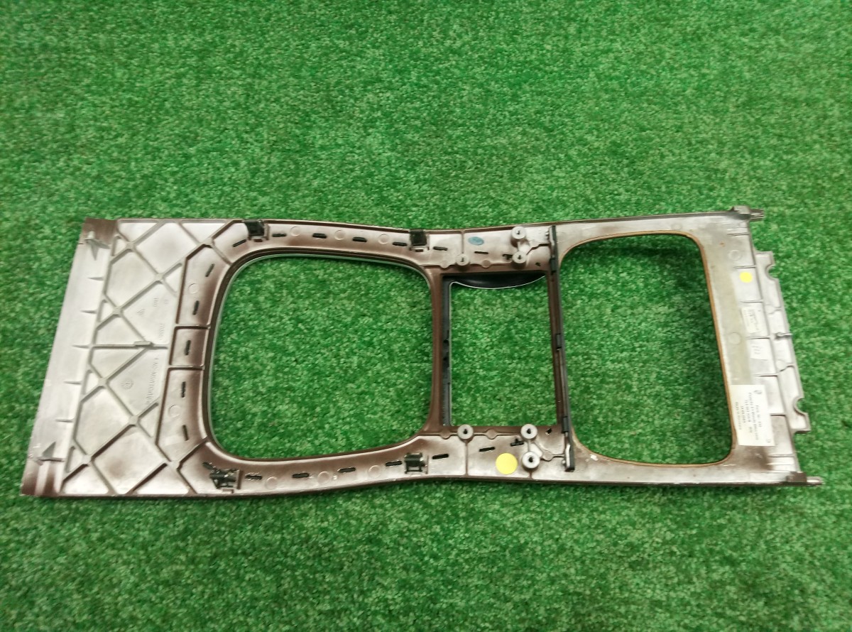 Накладка центральной консоли Porsche Cayenne 955 2002-2007 7L5863324 на Porsche Cayenne 955