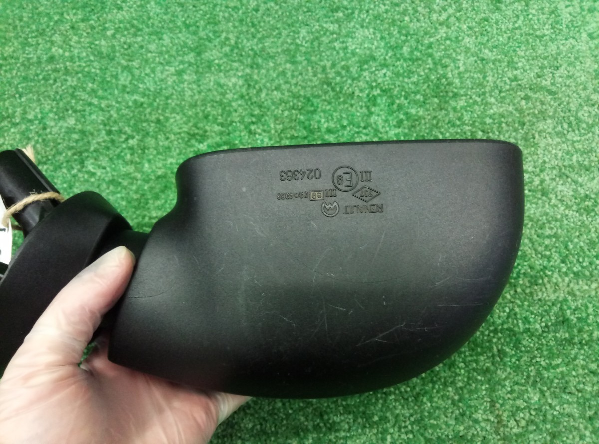 Зеркало правое механическое Renault logan I 2004-2015 232630102 на Renault logan I