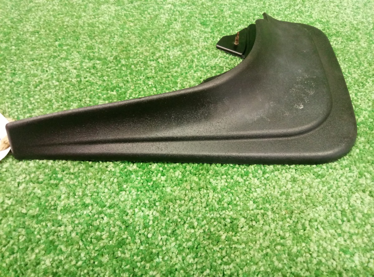 Брызговик передний левый Chevrolet Lanos  2002-2009 на Chevrolet Lanos 