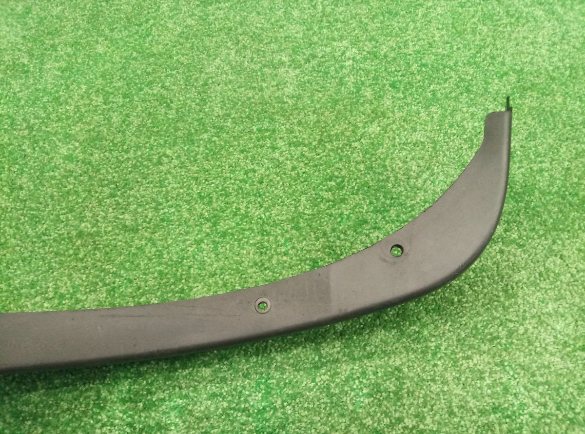Накладка заднего бампера правая Renault Sandero    850768696R на Renault Sandero 