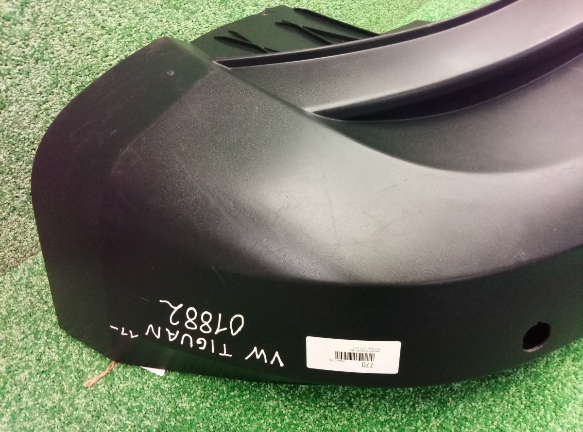 Юбка заднего бампера Volkswagen Tiguan 2007-2011 5NU807521 на Volkswagen Tiguan 