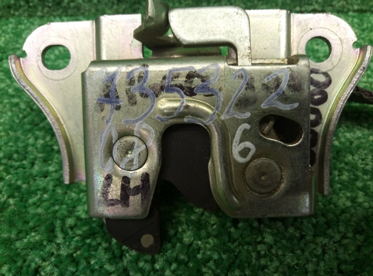 Замок спинки сиденья Fiat Albea 735322086 2002-2012 на Fiat Albea 