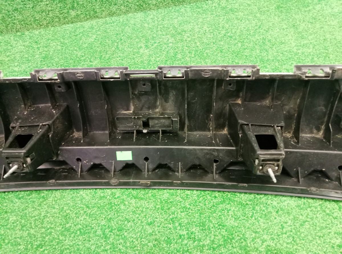 Бампер задний Audi Q3  2011-2014    8U0807511C, 8U0807385A на Audi Q3 