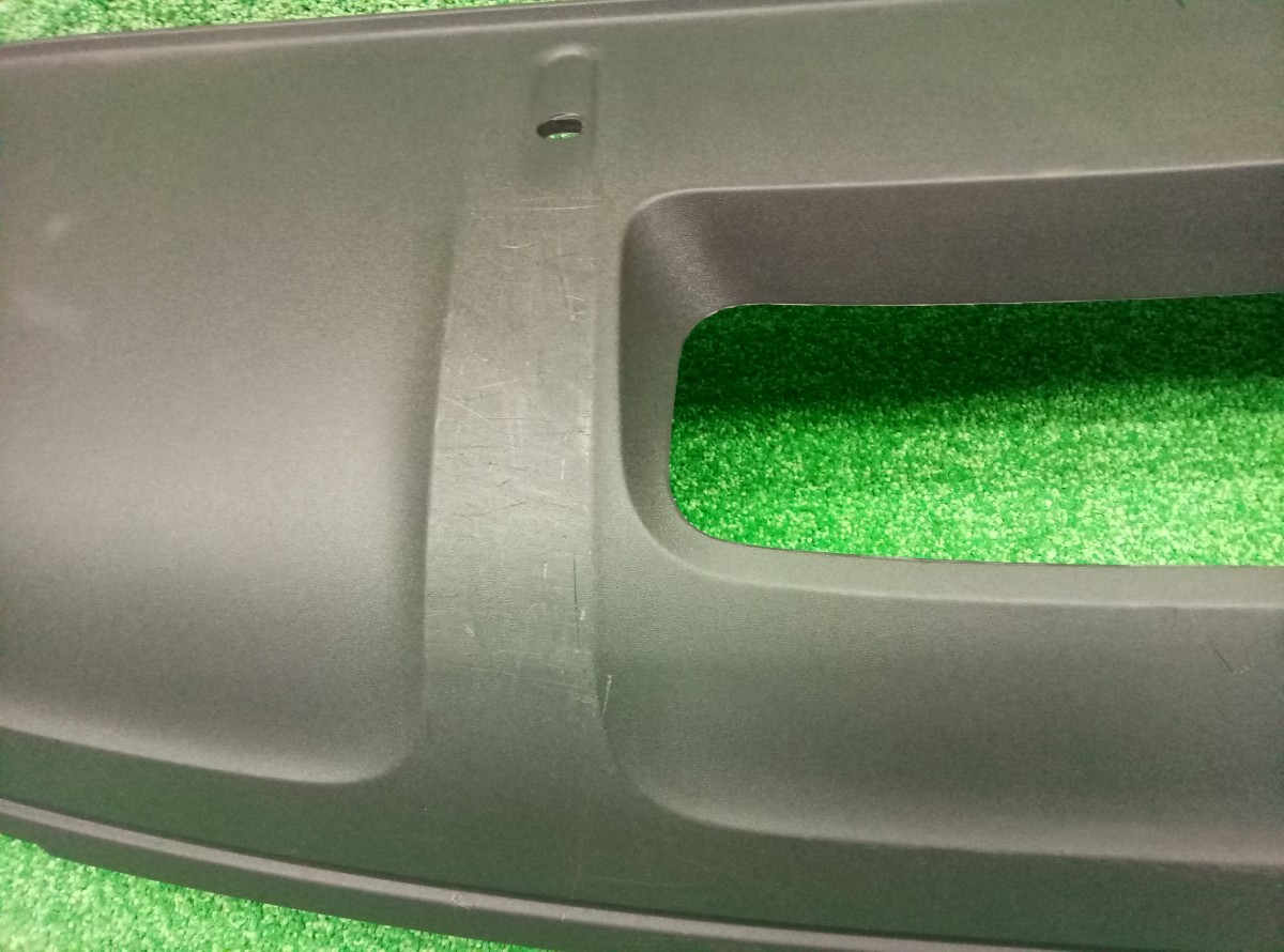 Юбка заднего бампера Audi Q3 (8U) 2012-2018 8U0807521 на Audi Q3 