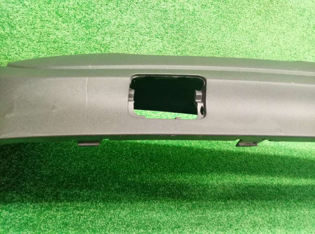 Юбка заднего бампера Audi Q3 (8U) 2012-2018 8U0807521 на Audi Q3 