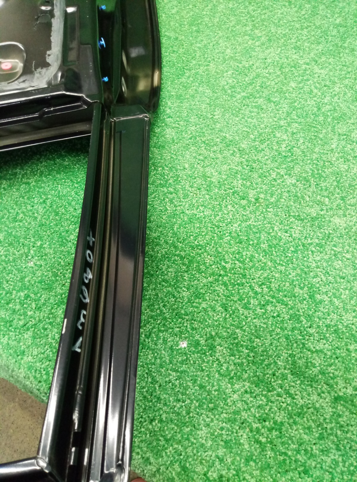Дверь задняя правая Suzuki Grand Vitara 2005-2012 6800365833 на Suzuki Grand Vitara 