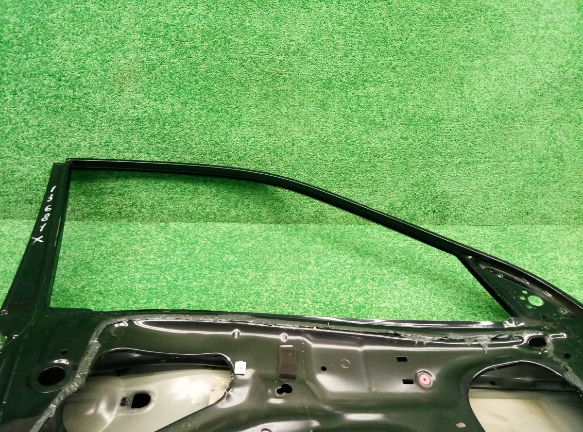 Дверь передняя левая Suzuki Grand Vitara  2005-2008 на Suzuki Grand Vitara 