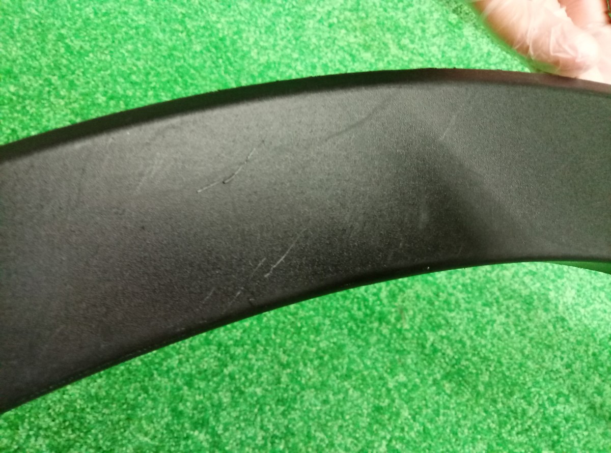 Накладка переднего крыла правого Mazda CX5 (KE) 2011-2015 KD5351W21 на Mazda CX5 (KE)