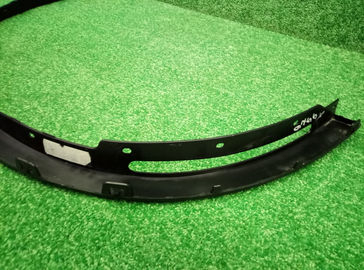Накладка переднего крыла правого BMW X6 F16 2014-н.в. 51777319844 на BMW X6 F16