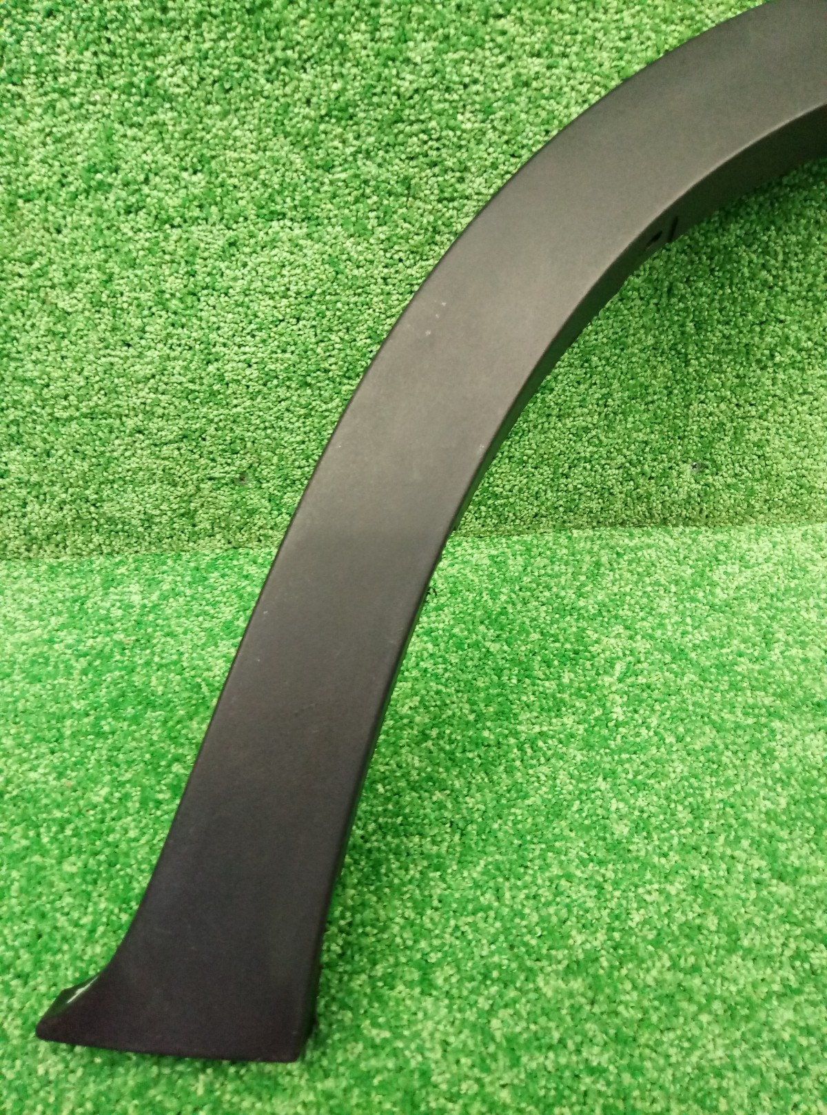 Накладка переднего крыла левого BMW X5 E70 2006-2010 5177715842504 на BMW X5 E70