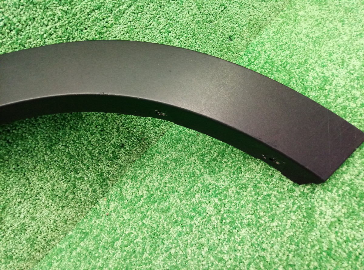 Накладка переднего крыла левого BMW X5 E70 2006-2010 5177715842504 на BMW X5 E70