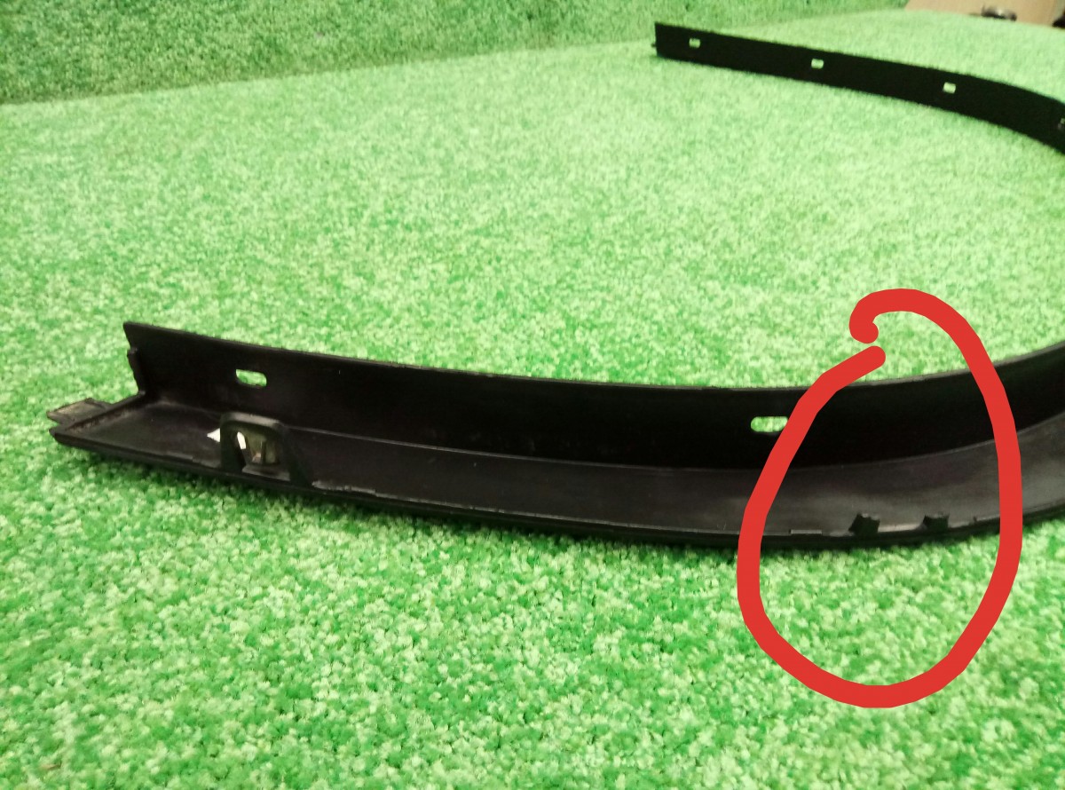 Накладка переднего крыла левого BMW X1 (E84) 2009-2012 51772990165 на BMW X1 (E84)