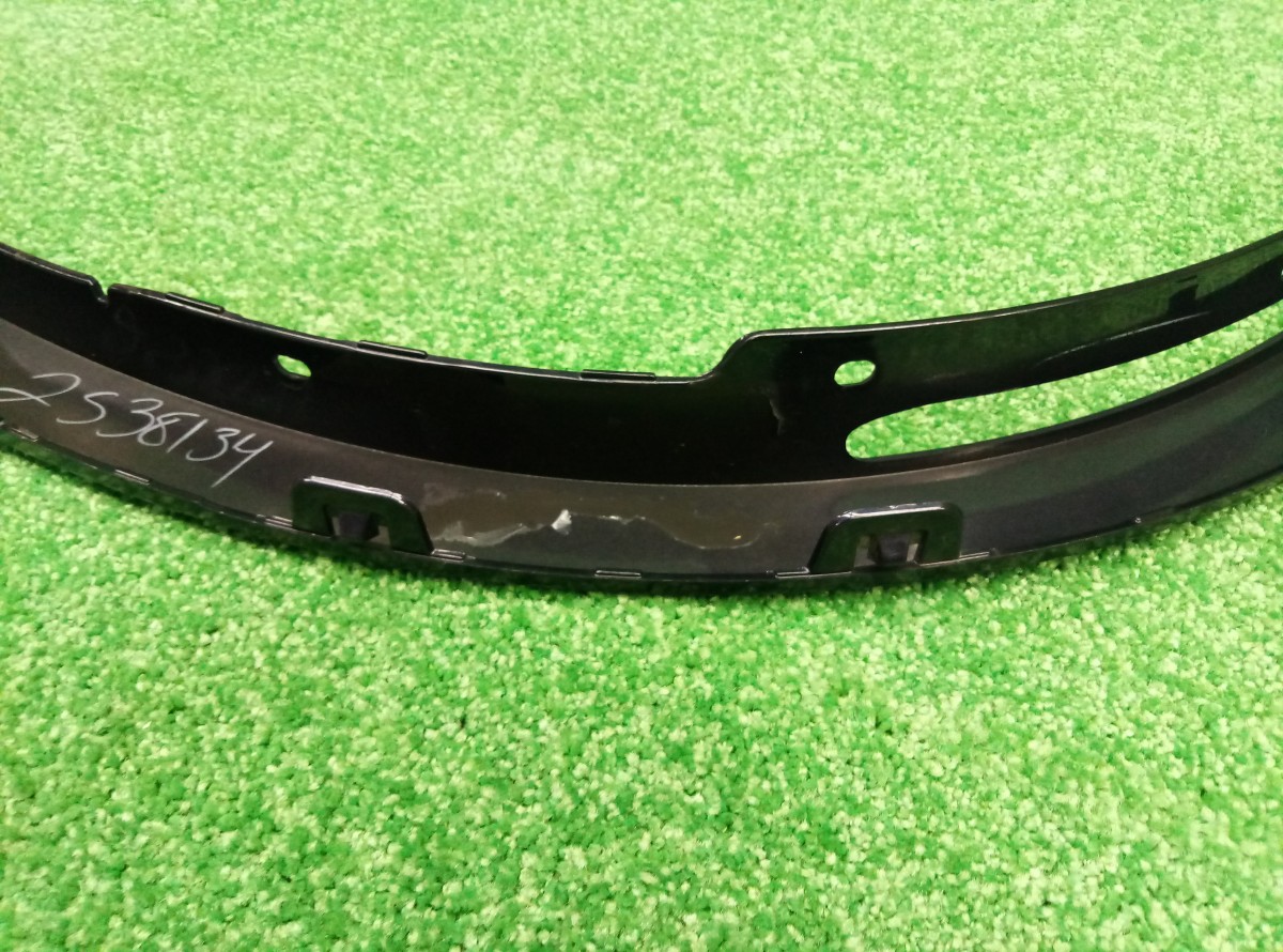 Накладка переднего крыла правого BMW X5 F15 2013-н.в. 51177308062 на BMW X5 F15
