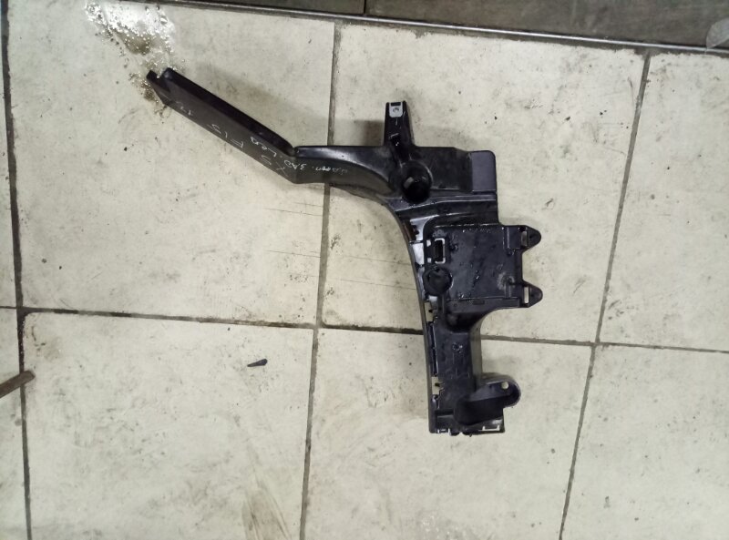 Кронштейн заднего бампера BMW X5 F15 2013-н.в. на BMW X5 F15