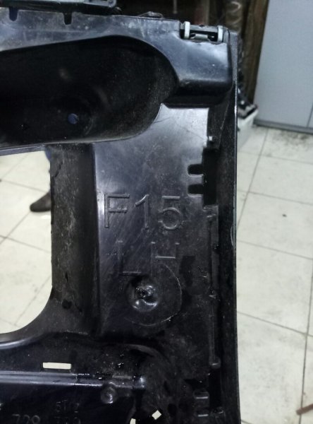 Кронштейн заднего бампера BMW X5 F15 2013-н.в. на BMW X5 F15