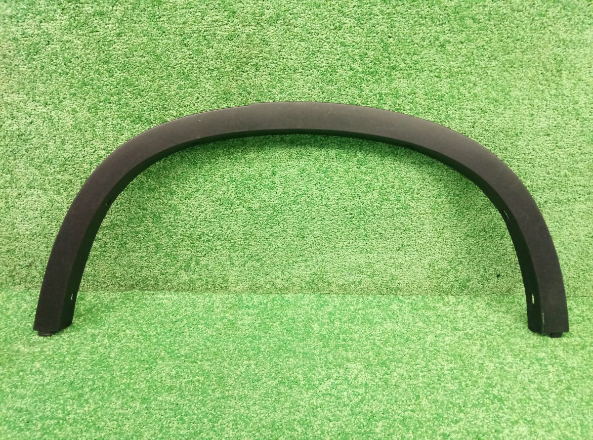 Накладка заднего крыла левого BMW X1 (E84) 2009-2012 51122990171 на BMW X1 (E84)