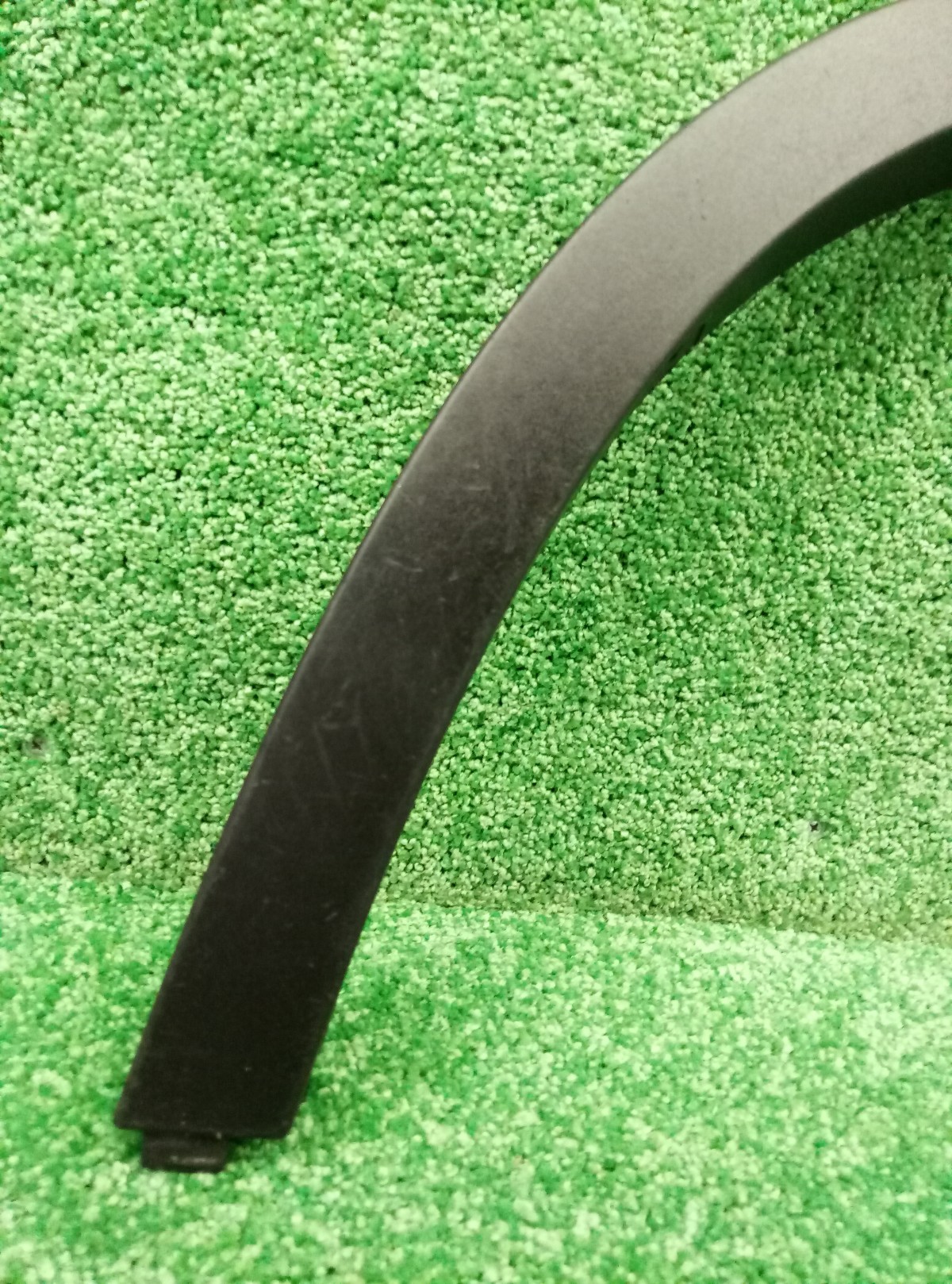 Накладка заднего крыла левого BMW X1 (E84) 2009-2012 51122990171 на BMW X1 (E84)