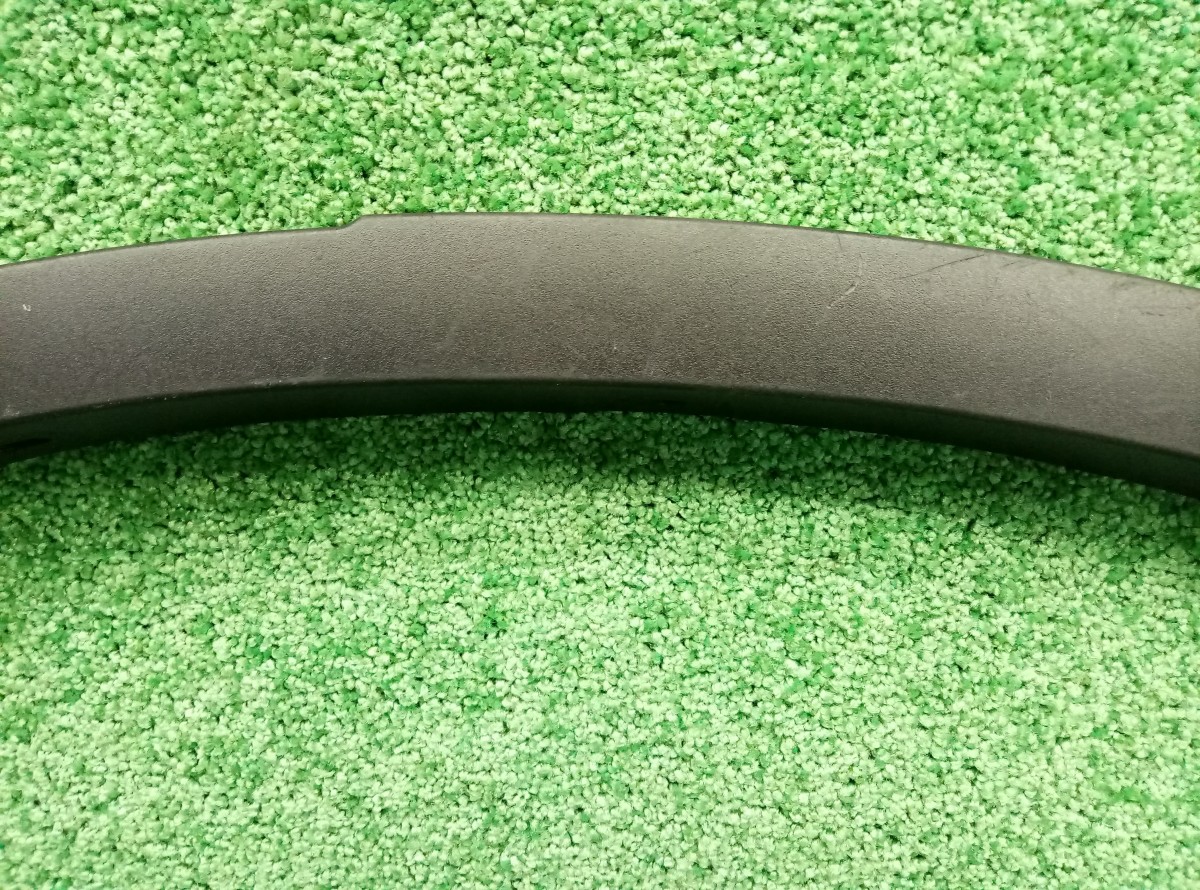 Накладка заднего крыла левого BMW X1 (E84) 2009-2012 51122990171 на BMW X1 (E84)
