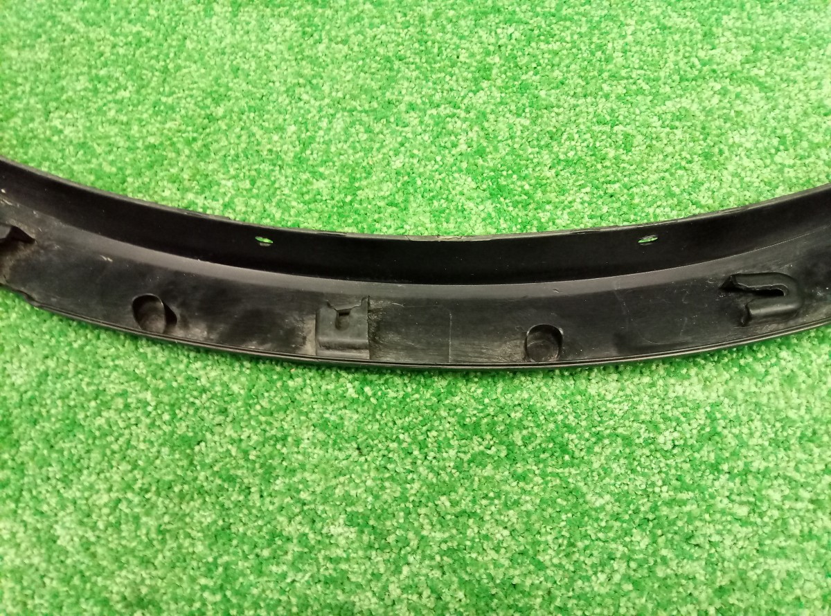 Накладка заднего крыла левого BMW X3 (F25) 2010- 2014 51777210083 на BMW X3 (F25)