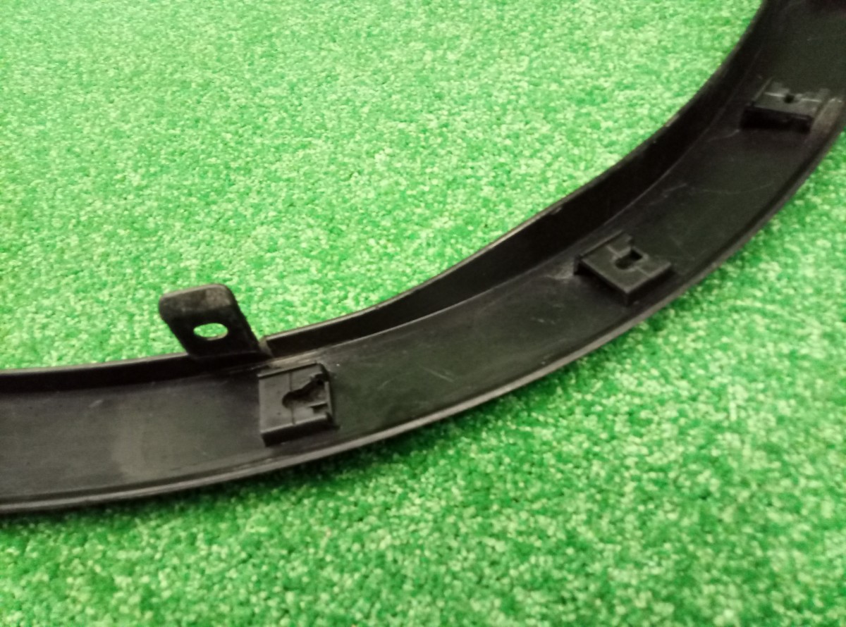 Накладка заднего крыла левого Mazda CX5 (KE) 2011-2015 KD5351W21 на Mazda CX5 (KE)