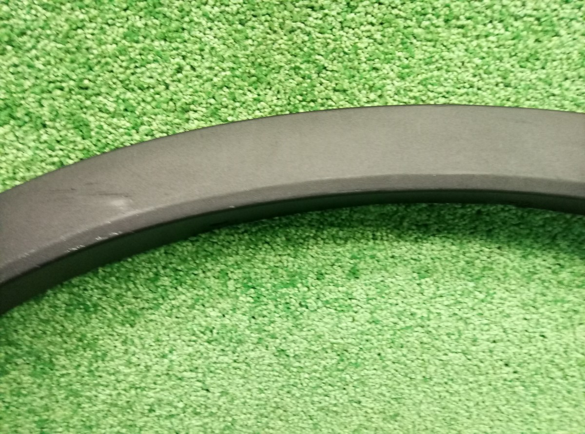 Накладка заднего крыла правого BMW X3 (F25) 2010-2014 51777210084 на BMW X3 (F25)