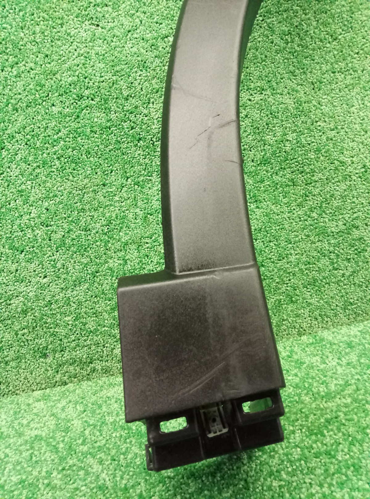 Накладка переднего крыла правого Mazda CX 5 2012-2017  KD5351W21 на Mazda CX5 (KE)
