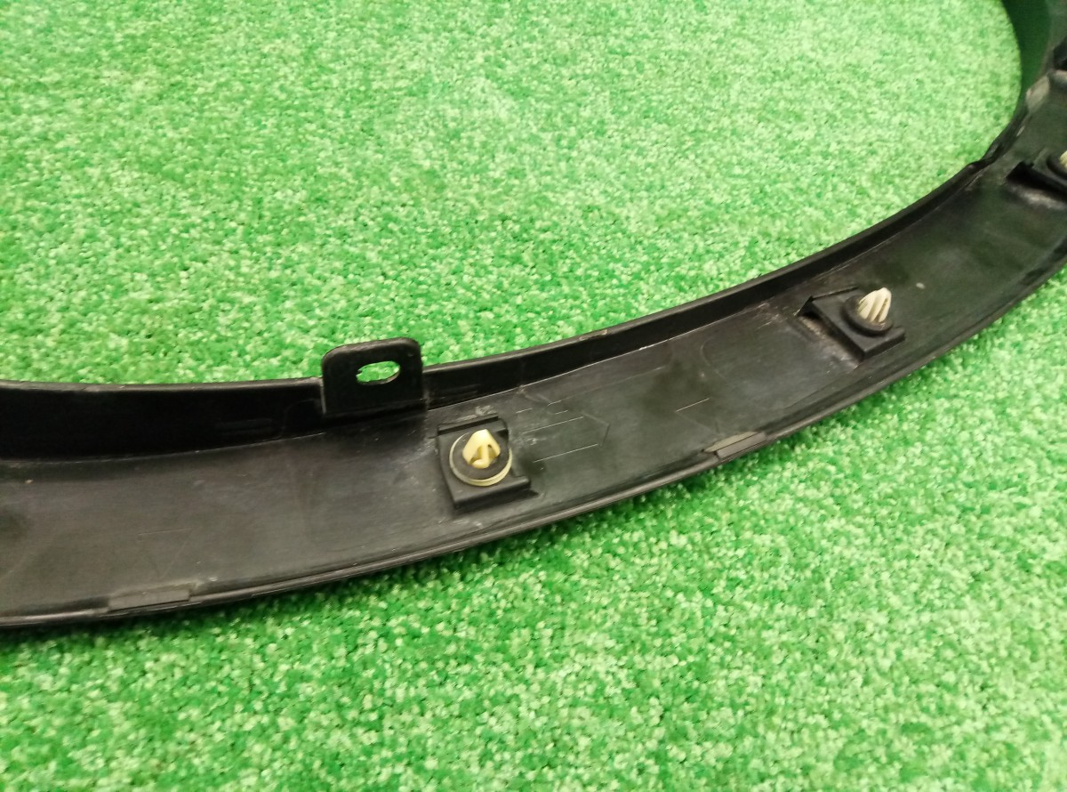 Накладка переднего крыла правого Mazda CX 5 2012-2017  KD5351W21 на Mazda CX5 (KE)
