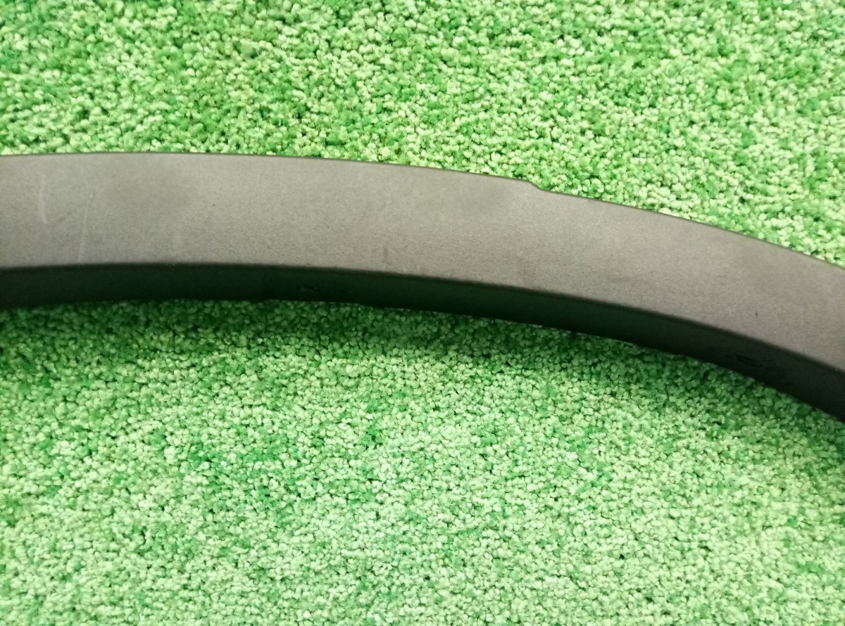 Накладка заднего крыла правого BMW X1 (E84) 2009-2012 51122990172 на BMW X1 (E84)