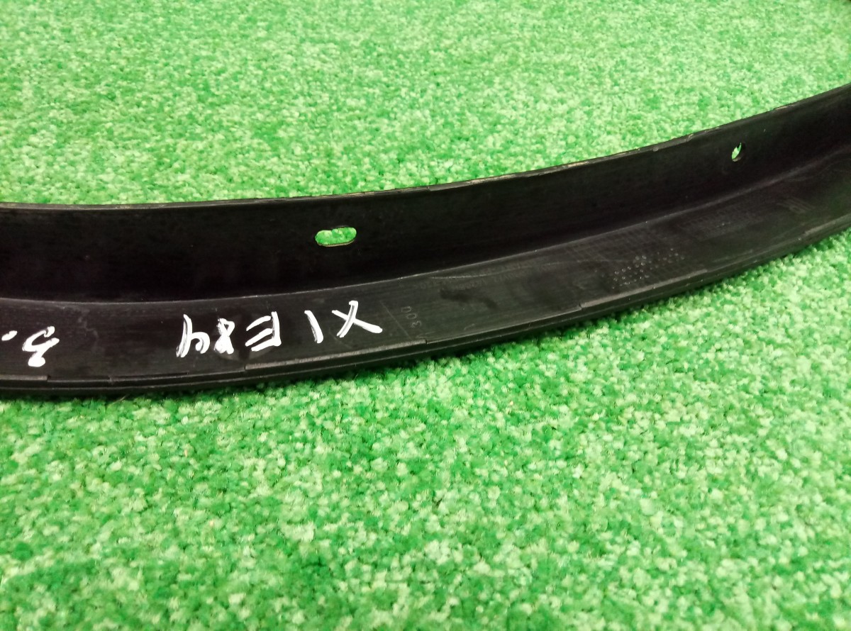 Накладка заднего крыла правого BMW X1 (E84) 2009-2012 51122990172 на BMW X1 (E84)
